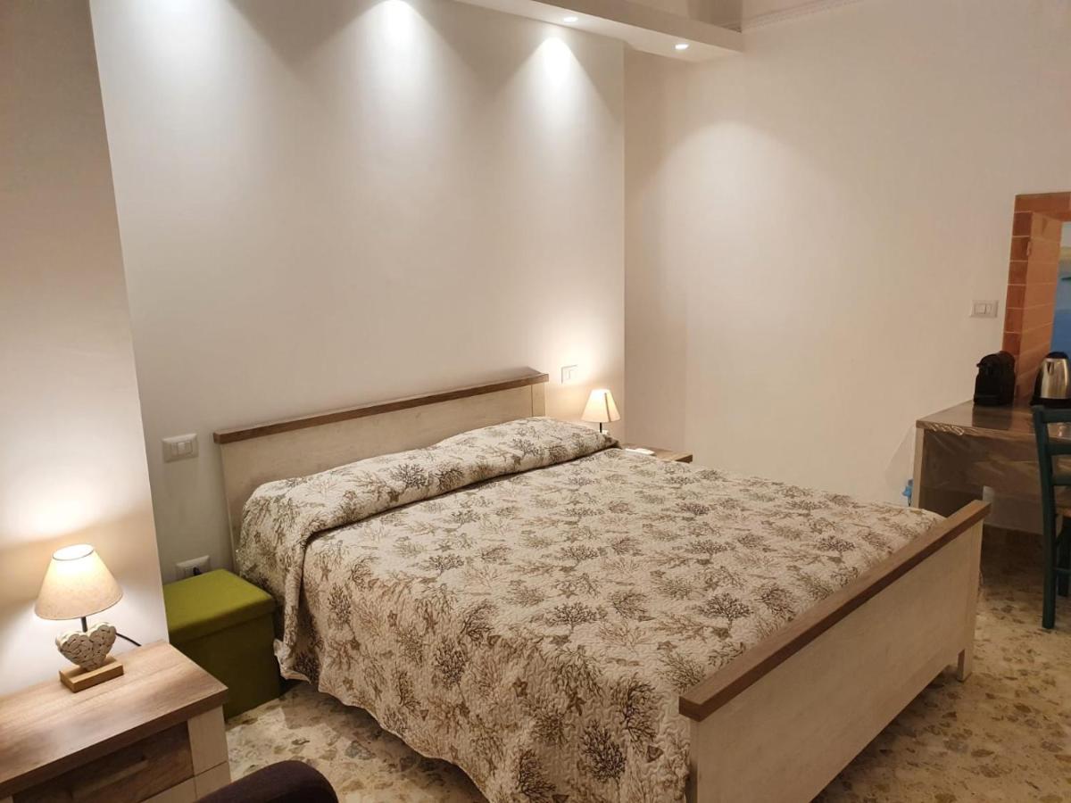 Stella Maris Bed & Breakfast Conversano Eksteriør bilde